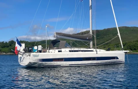 Bateau d'occasion à vendre : DUFOUR 470 Smart Electric